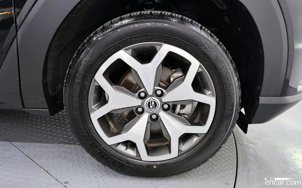 KG Mobility Torres 1.5 2WD 2023 — миниатюра 5