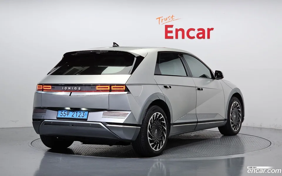 Hyundai Ioniq 5 2024 — миниатюра 2