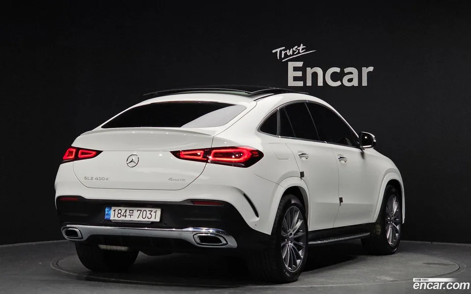 Mercedes-Benz GLE-Class GLE400d 4MATIC 2023 — миниатюра 2