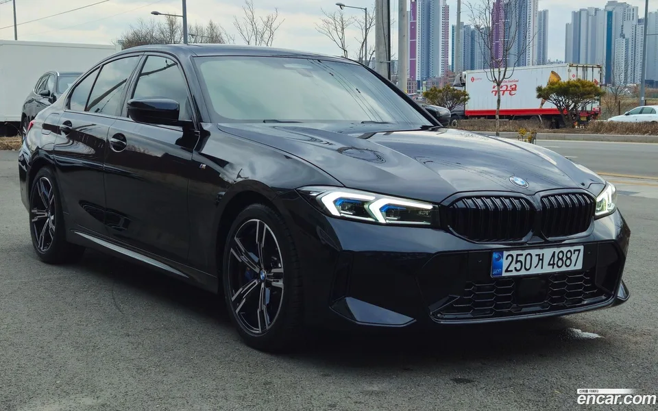 BMW 3 Series 320i M 2025 — миниатюра 2