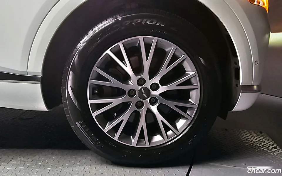 Genesis GV80 2.5T AWD 2023 — миниатюра 5