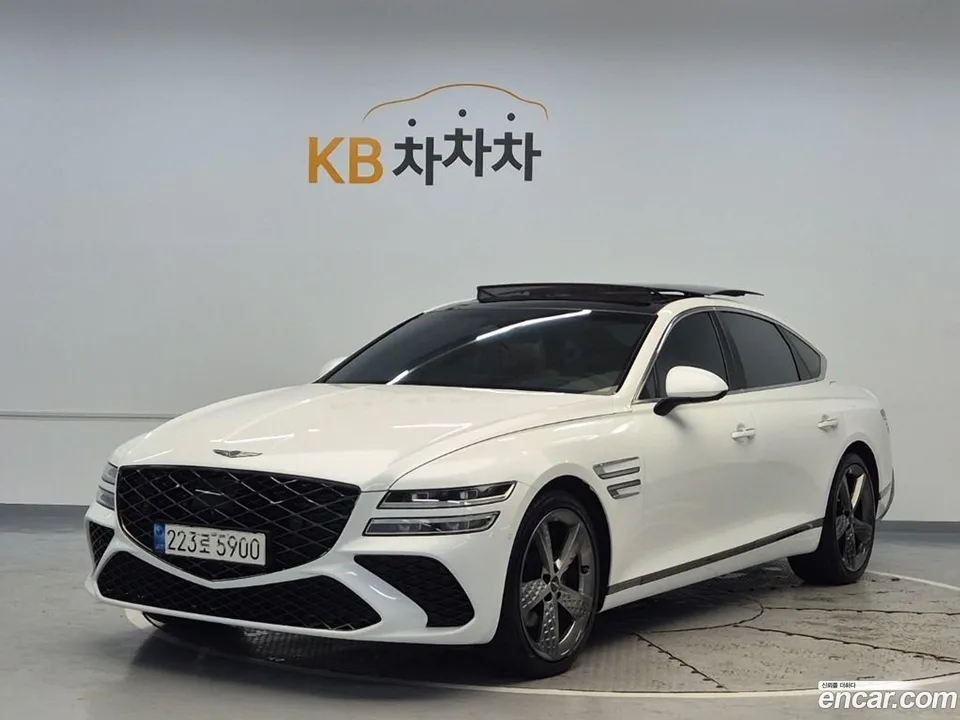 Genesis G80 2.2 AWD 2022 — фото 1, купить с доставкой в Москву