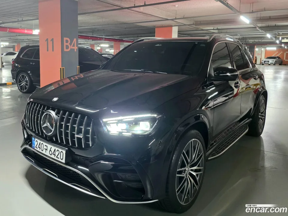 Mercedes-Benz GLE-Class AMG GLE53 4MATIC+ 2025 — фото 1, купить с доставкой в Москву