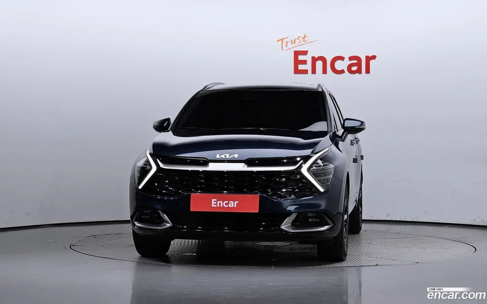 Kia Sportage Hybrid 2WD 2024 — миниатюра 3
