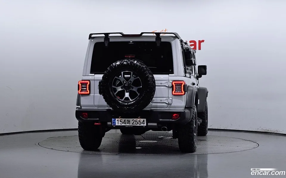 Jeep Wrangler 2.0 4 2023 — миниатюра 4