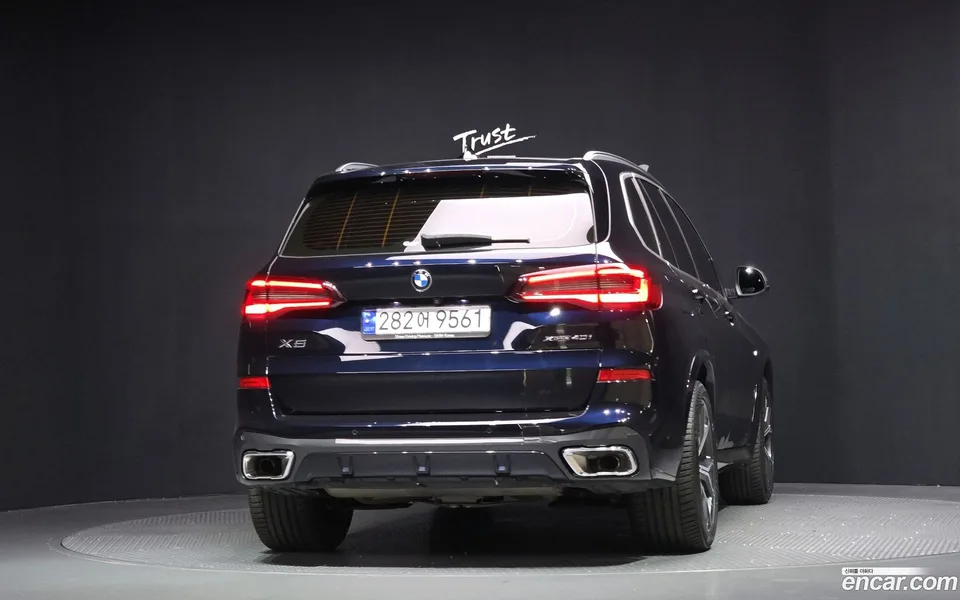 BMW X5 xDrive 40i M 2023 — миниатюра 4