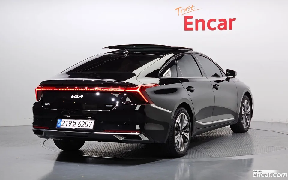 Kia K8 Hybrid 2023 — миниатюра 2