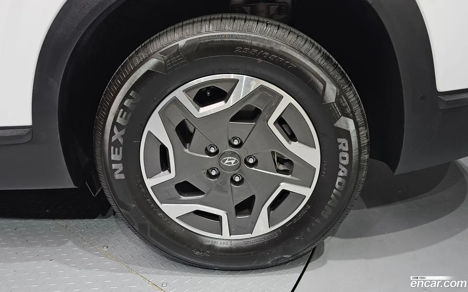 Hyundai SantaFe HEV 1.6 4WD 2023 — миниатюра 5