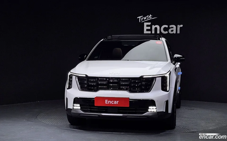 Kia Sorento HEV 1.6 2WD 2023 — миниатюра 3