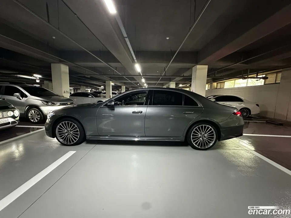 Mercedes-Benz S-Class S500L 4MATIC 2024 — миниатюра 3