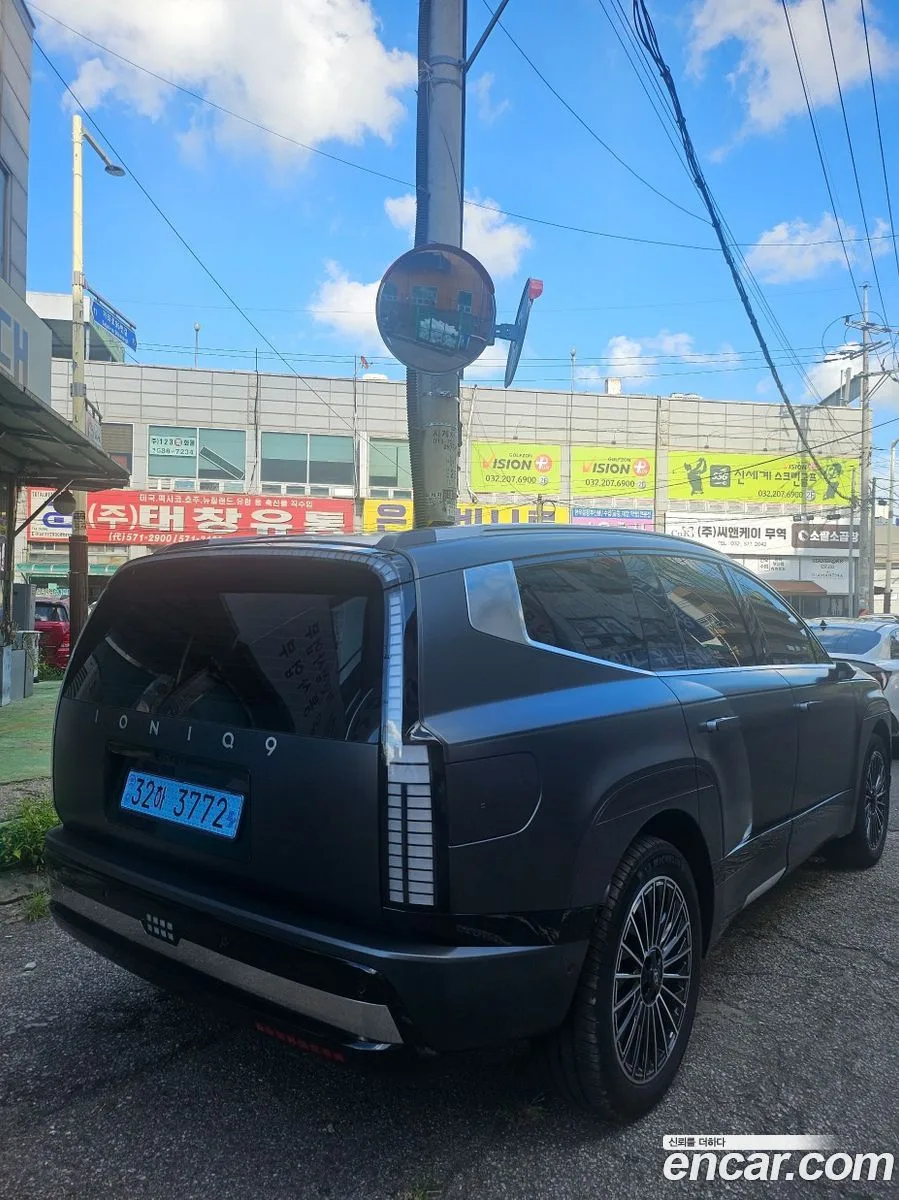 Hyundai Ioniq 9 AWD 2025 — миниатюра 2