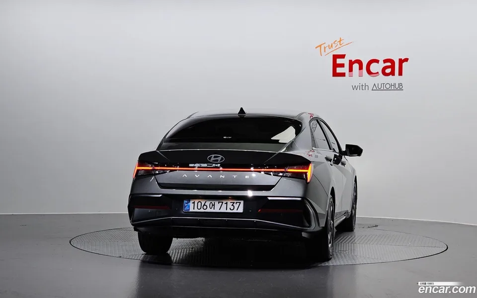 Hyundai Avante CN7 Hybrid 2025 — миниатюра 4
