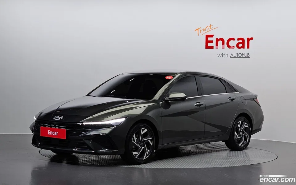 Hyundai Avante CN7 Hybrid 2025 — фото 1, купить с доставкой в Москву