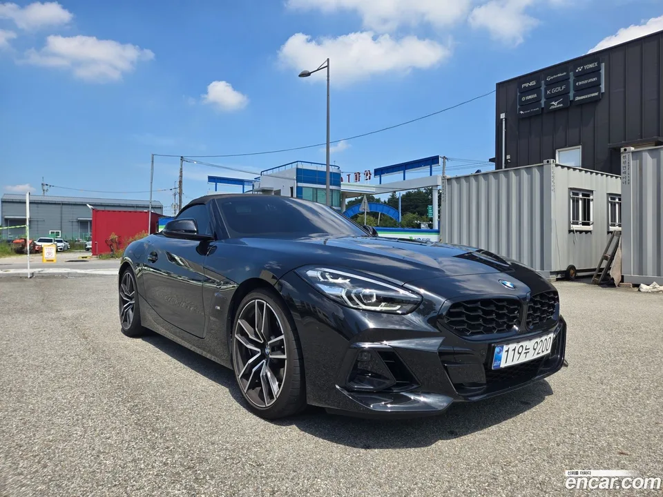 BMW Z4 sDrive20i M 2024 — фото 1, купить с доставкой в Москву