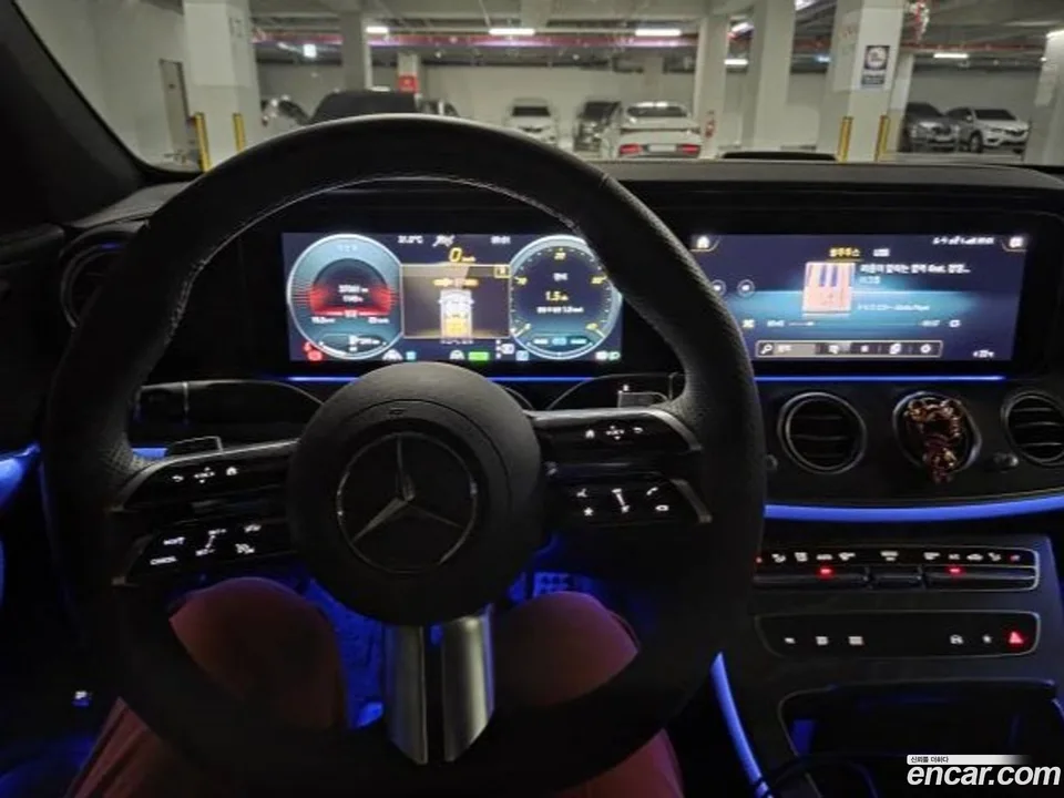 Mercedes-Benz E-Class E350 4MATIC AMG Line 2023 — миниатюра 5