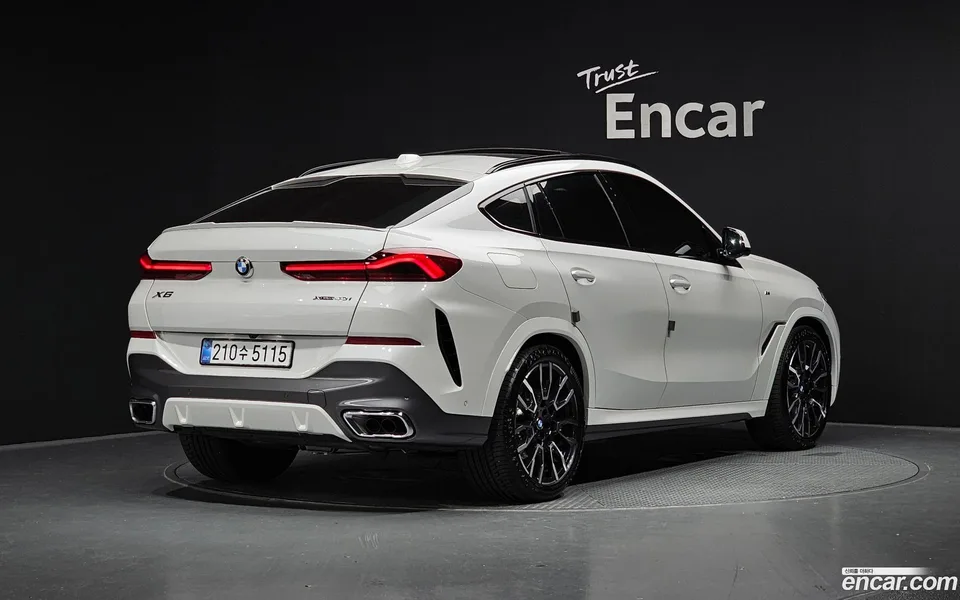 BMW X6 xDrive40i M 2025 — миниатюра 2
