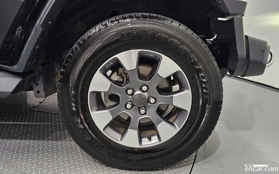 Jeep Wrangler 2.0 4 2023 — миниатюра 5
