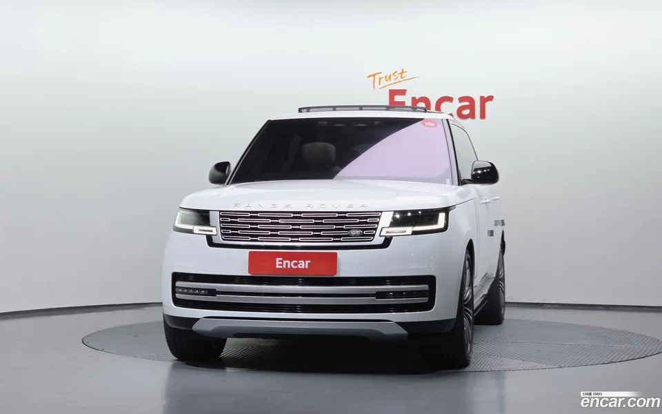 Land Rover Range Rover P530 AB LWB 2023 — миниатюра 3