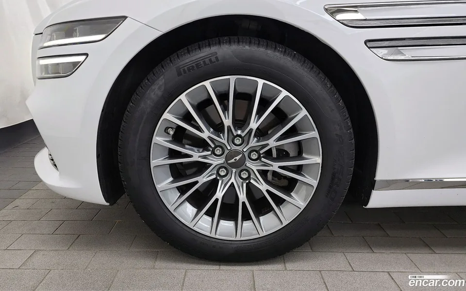 Genesis G80 2.5 AWD 2023 — миниатюра 5