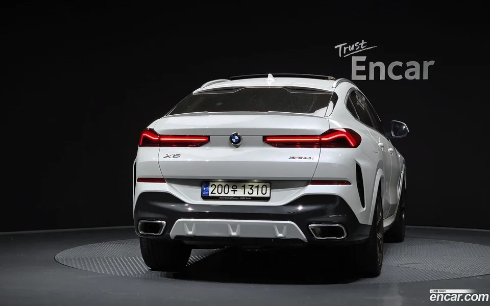 BMW X6 xDrive40i M 2023 — миниатюра 4
