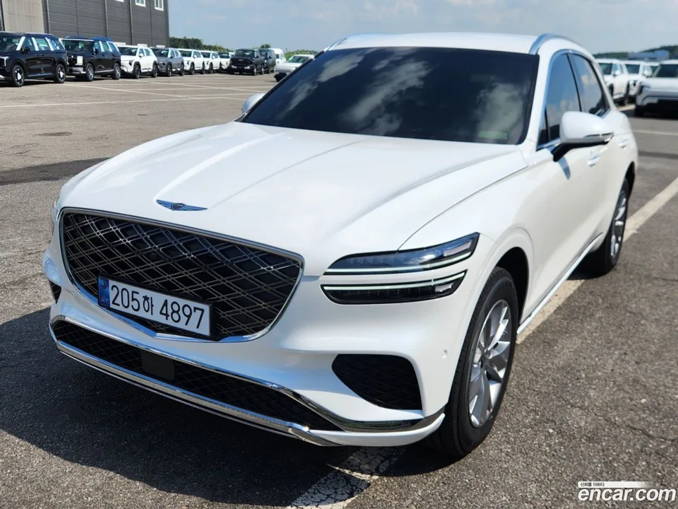 Genesis GV70 2.5T 2WD 2025 — миниатюра 2