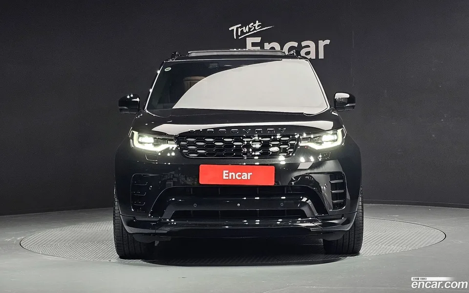 Land Rover Discovery P360 HSE 2024 — миниатюра 3