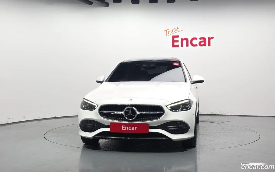 Mercedes-Benz C-Class C300 4MATIC 2023 — миниатюра 3