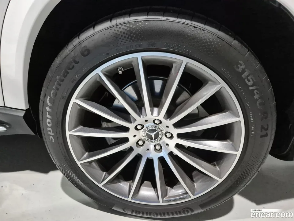 Mercedes-Benz GLE-Class GLE400d 4MATIC 2023 — миниатюра 5