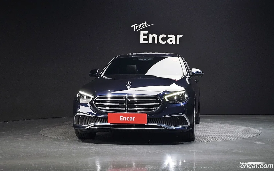 Mercedes-Benz E-Class E250 2022 — миниатюра 3