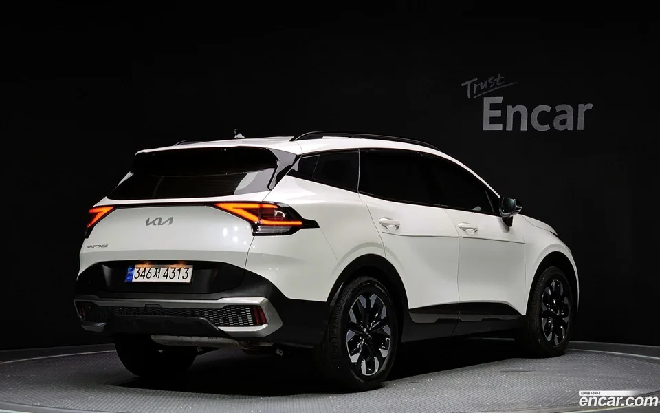 Kia Sportage 1.6 2WD 2023 — миниатюра 2