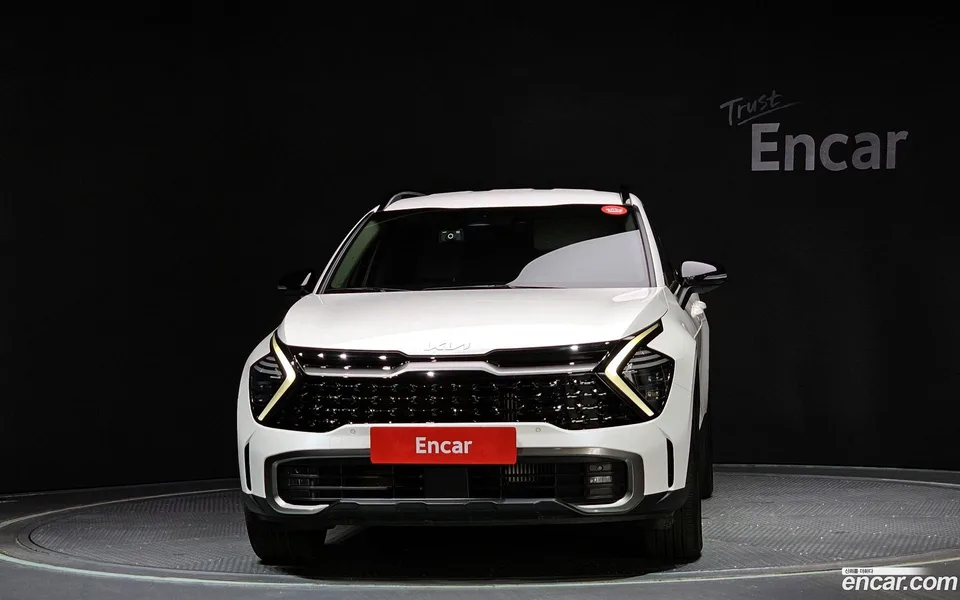 Kia Sportage 1.6 2WD 2023 — миниатюра 3