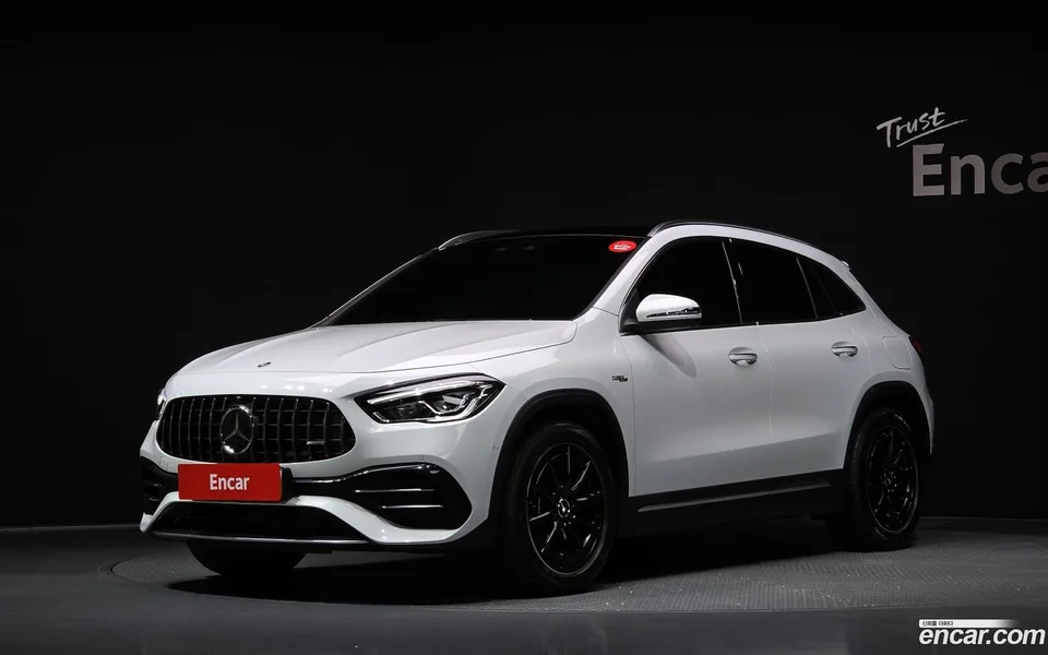 Mercedes-Benz GLA-Class GLA45 AMG 4MATIC+ 2023 — фото 1, купить с доставкой в Москву
