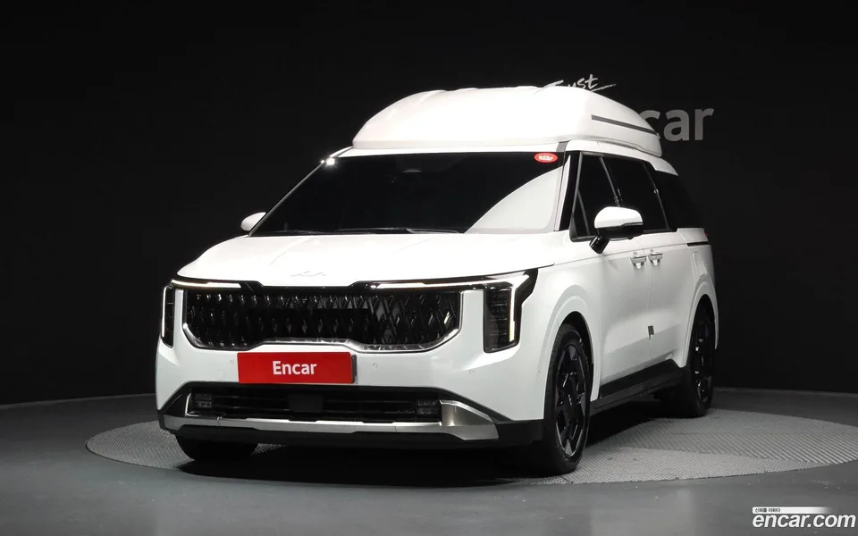 Kia Carnival 9 () 2024 — фото 1, купить с доставкой в Москву