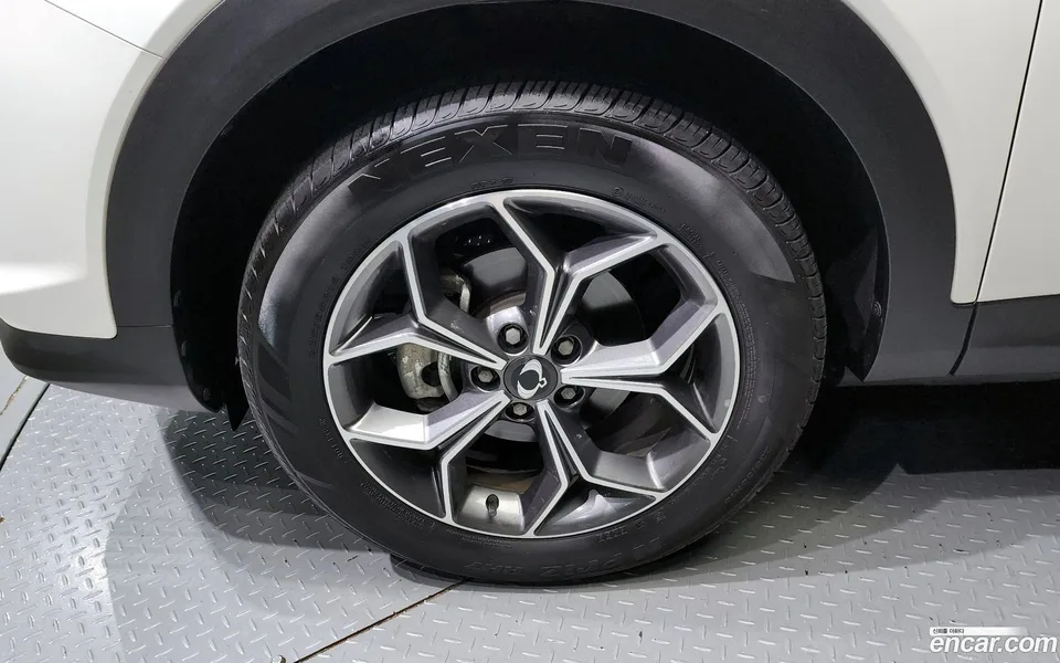 KG Mobility Korando 1.5 2WD C7 2023 — миниатюра 5