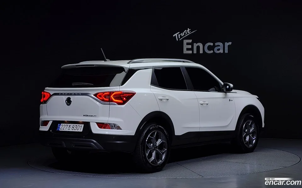 KG Mobility Korando 1.5 2WD C7 2023 — миниатюра 2