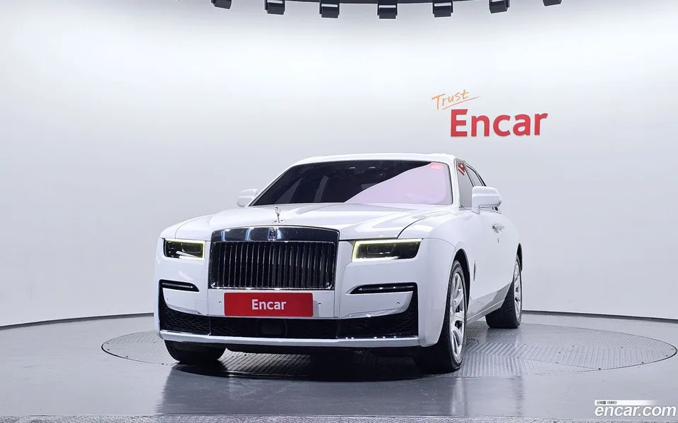 Rolls-Royce Ghost 6.7 V12 2022 — миниатюра 3