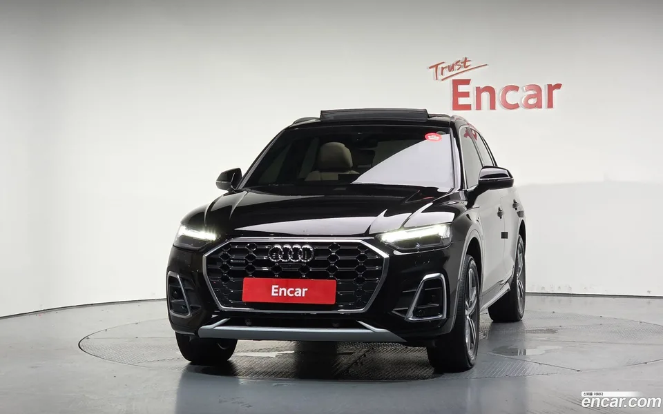 Audi Q5 45 TFSI 2023 — миниатюра 3