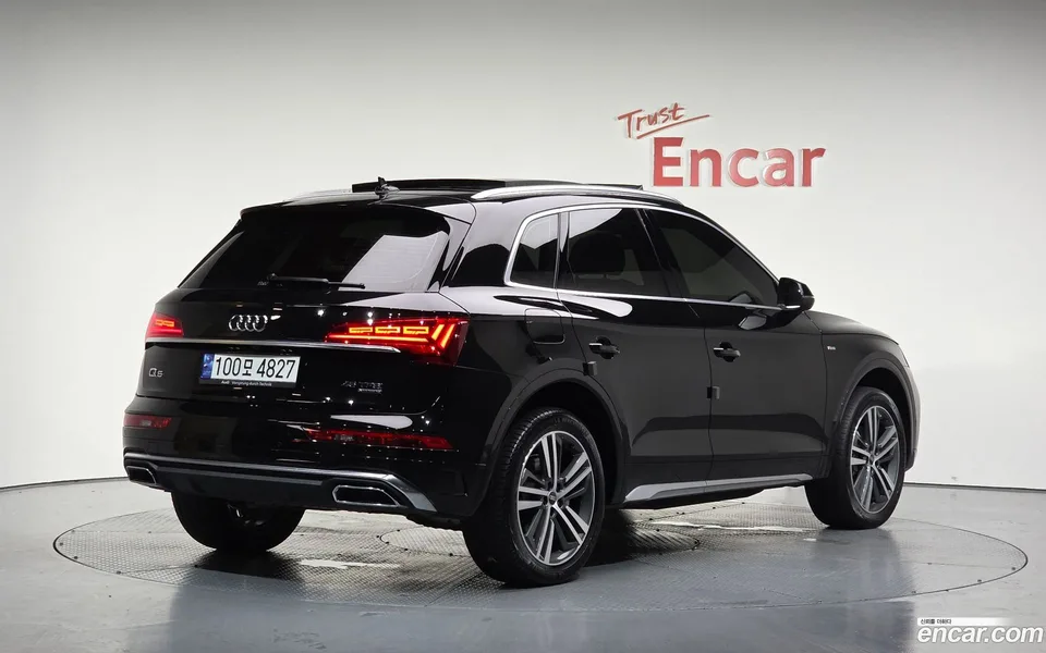 Audi Q5 45 TFSI 2023 — миниатюра 2