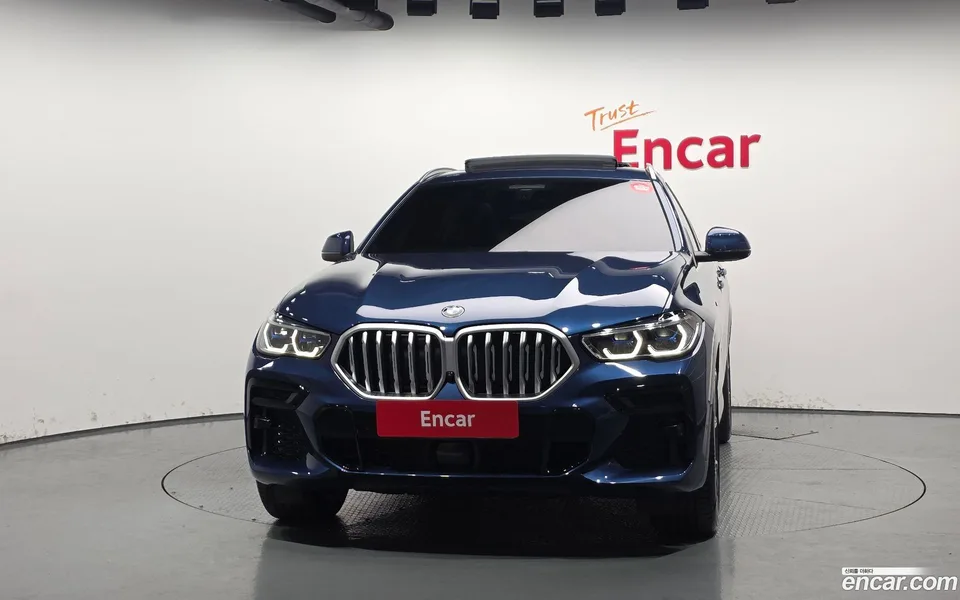 BMW X6 xDrive40i M 2023 — миниатюра 3