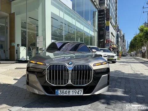 BMW 7 Series 2025 buy in Moscow