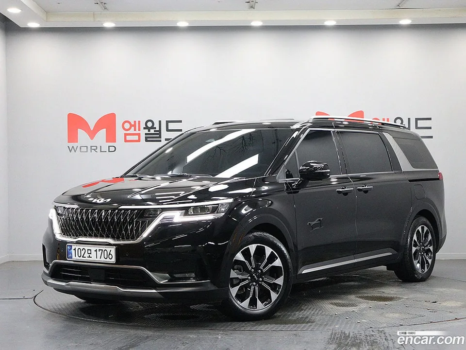 Kia Carnival 9 2023 — миниатюра 2