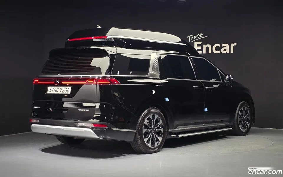Kia Carnival 9 () 2023 — миниатюра 2