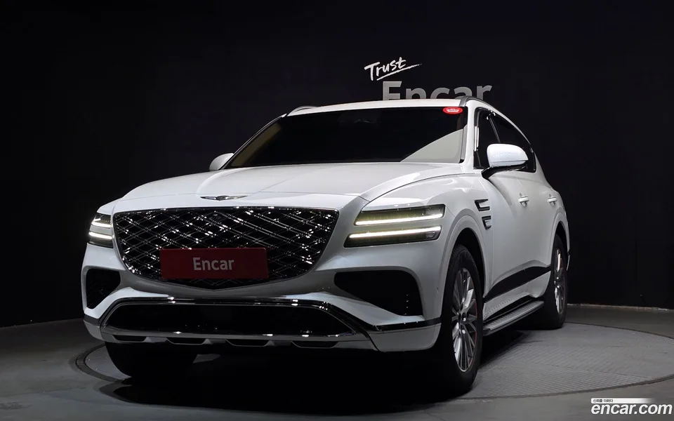 Genesis GV80 2.5T AWD 2024 — фото 1, купить с доставкой в Москву
