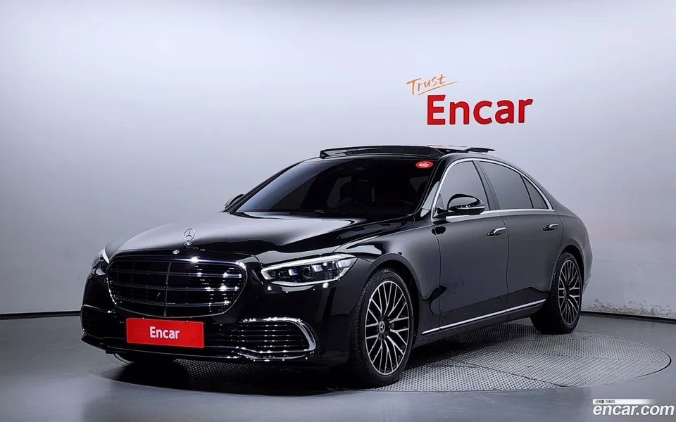 Mercedes-Benz S-Class S580L 4MATIC 2023 — фото 1, купить с доставкой в Москву
