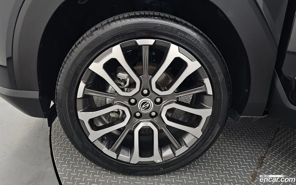 KG Mobility Torres 1.5 2WD 2023 — миниатюра 5