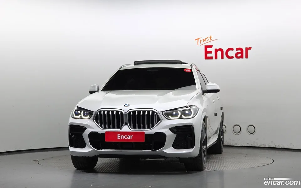 BMW X6 xDrive40i M 2023 — миниатюра 3