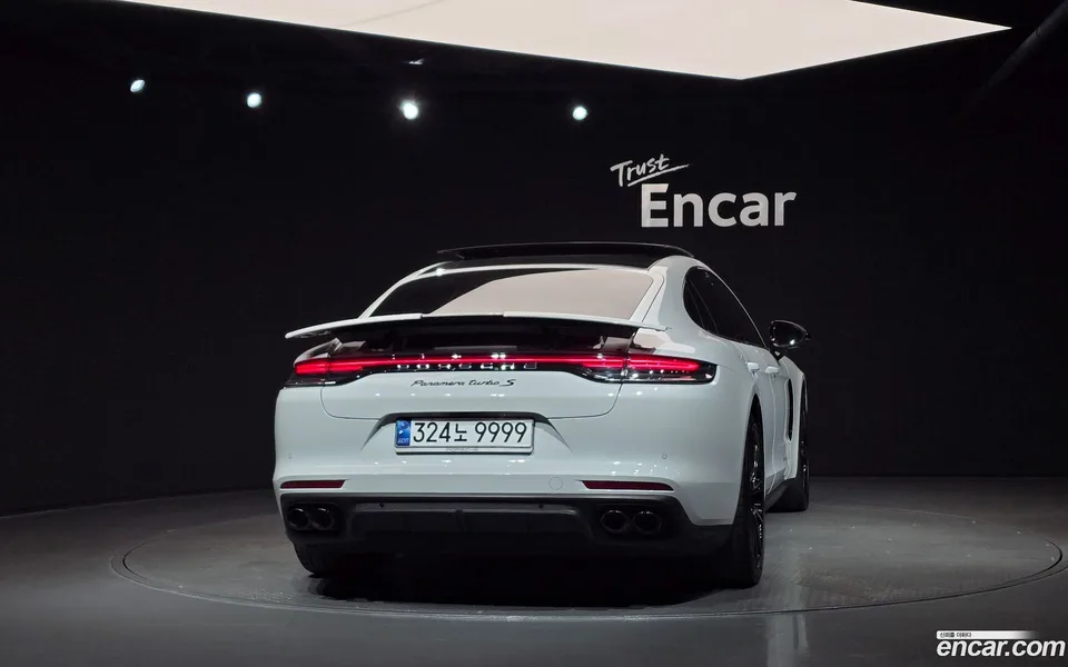 Porsche Panamera (971) 4.0 S 2023 — миниатюра 4