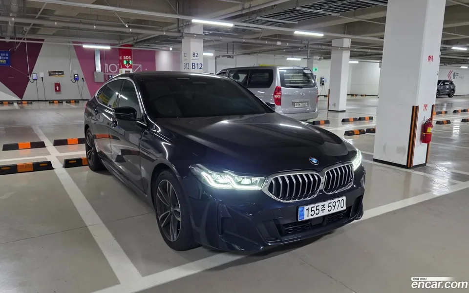 BMW 6 Series GT 620d M 2023 — миниатюра 3