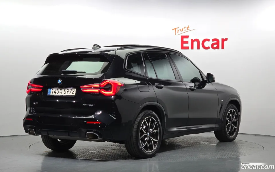 BMW X3 xDrive 20i M 2023 — миниатюра 2