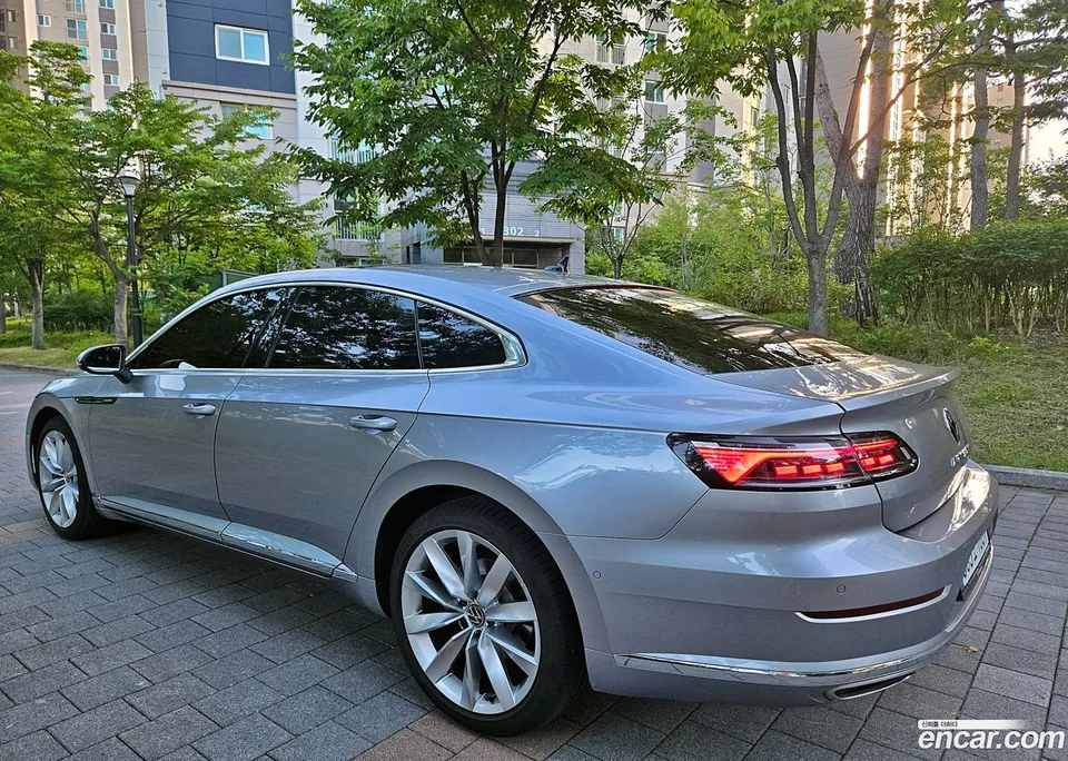 Volkswagen Arteon 2.0 TDI 2023 — миниатюра 4